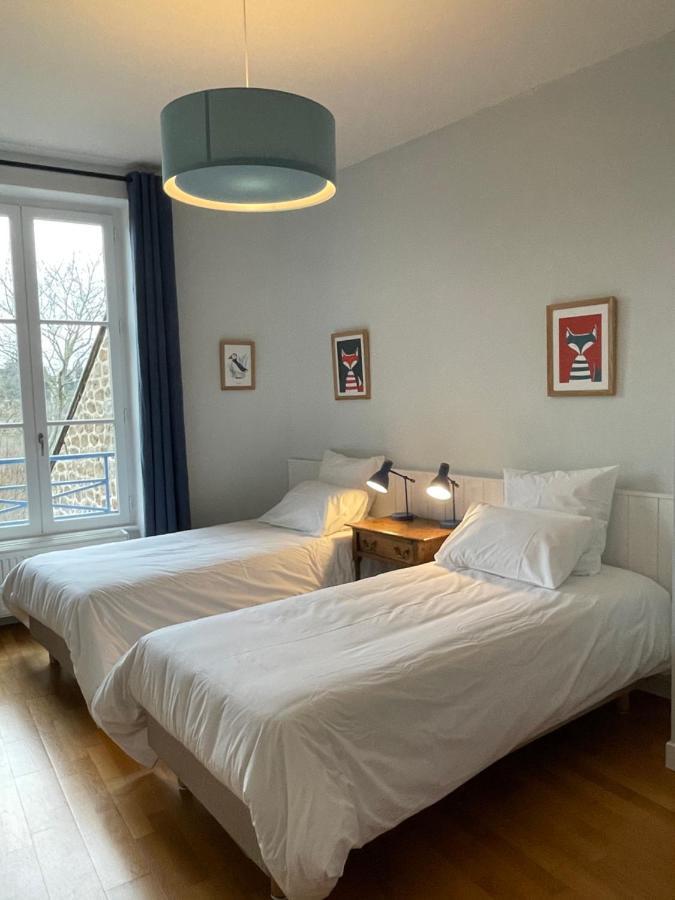 Fougères Bel Appartement, Bien Equipe Et Confortable Dans Le Centre Historique מראה חיצוני תמונה
