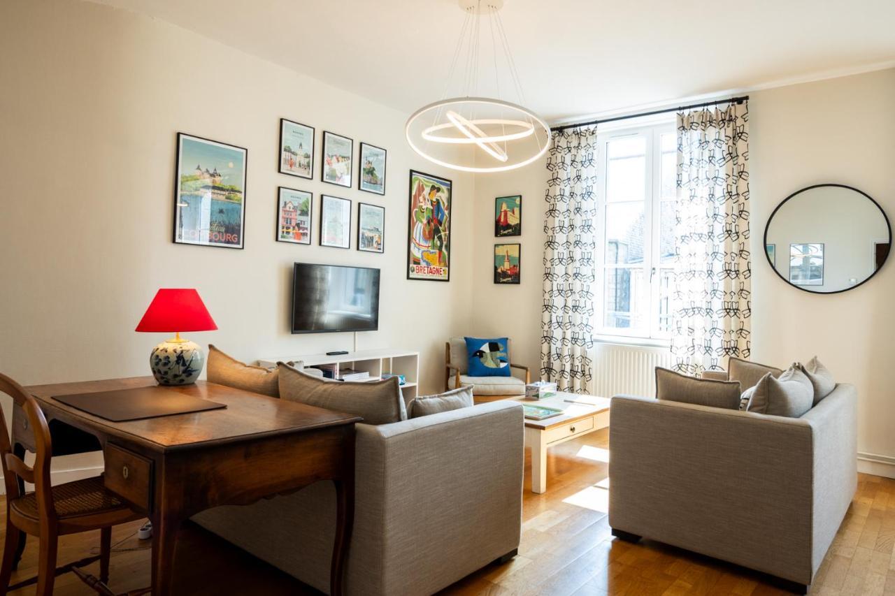 Fougères Bel Appartement, Bien Equipe Et Confortable Dans Le Centre Historique מראה חיצוני תמונה